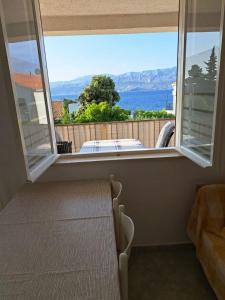 Gallery image of Apartment Jela in Postira