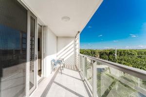 Balkón nebo terasa v ubytování Beachside Modern 2BR 2BA + 31 fotografií