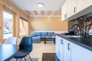 Cuina o zona de cuina de Holiday Home Ella Mokra Gora - Apartman Ella