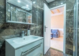 Bany a Holiday Home Ella Mokra Gora - Apartman Ella