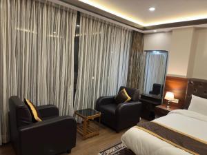 Χώρος καθιστικού στο Hotel Lha-yul nearby MG Road Gangtok