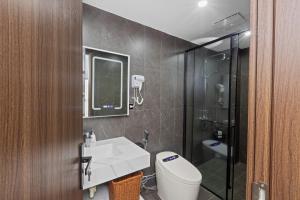 Ένα μπάνιο στο Khách sạn Phố cổ Hotel Ninh Bình +44 φωτογραφίες