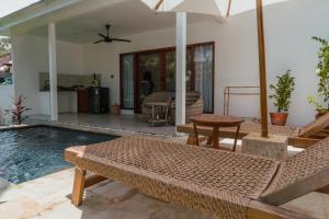 Bazen u ili blizu objekta Sunscape Villa - Beachfront and private pool