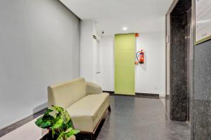 Istumisnurk majutusasutuses Treebo Hydotel Kompally