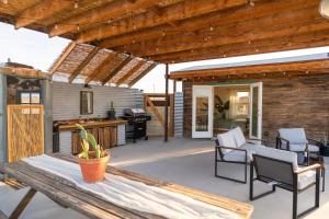 二十九棕榈村Mindy's Rustic Rabbit Cabin - Heart - Spa - View的相册照片