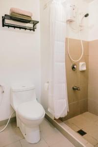 Et badeværelse på City Haven with Prime Views