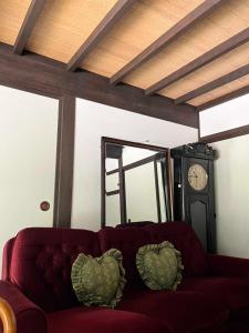 Posezení v ubytování 甘糟屋敷 Amakasu Yashiki KAMAKURA