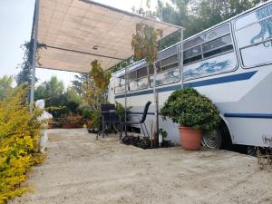 Zahrada ubytování Couples Getaway Bus