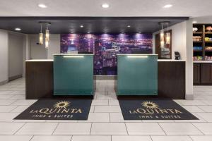 Vstupní hala nebo recepce v ubytování La Quinta by Wyndham North Orem + 32 fotografií