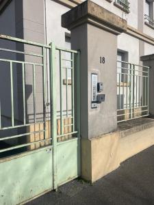 Fotografie z fotogalerie ubytování Résidence des Berges en rdc et parking prive v destinaci Soissons