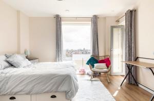 Ένα ή περισσότερα κρεβάτια σε δωμάτιο στο Comfy city room
