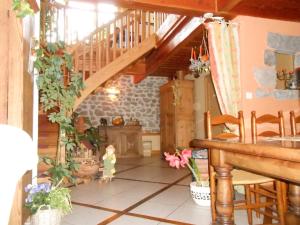 Fotografie z fotogalerie ubytování Chambre D'hôtes Myrtille v destinaci Usson-en-Forez + 33 fotografií