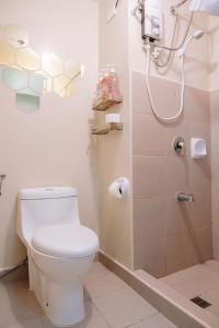 Et badeværelse på Find Your Zen in the City