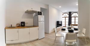 Kuchyň nebo kuchyňský kout v ubytování GAV Espinel