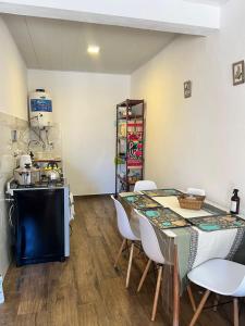 Η κουζίνα ή μικρή κουζίνα στο Shanti Loft