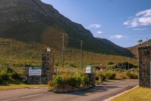 Galerija fotografija objekta Sandpiper Mountain Security Complex u gradu 'Hermanus'