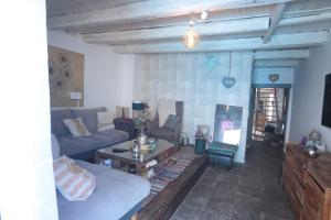 TV a/nebo společenská místnost v ubytování Appartement 90 m2