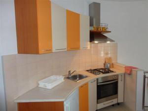 Galeriebild der Unterkunft Apartments Sljuka in Pirovac