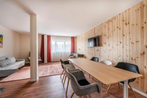 TV a/nebo společenská místnost v ubytování Hotel Calamus - 4 Sterne Superior