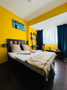 Postel nebo postele na pokoji v ubytování Central Springs Apartment