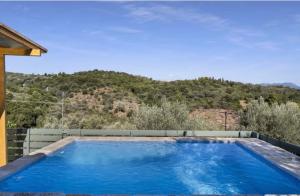Πισίνα στο ή κοντά στο Villa Amaryllis