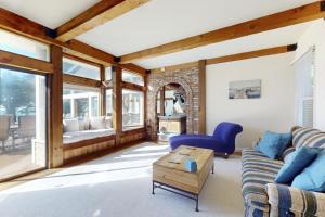 Φωτογραφία από το άλμπουμ του Bella Mare σε Elk +26 φωτογραφίες