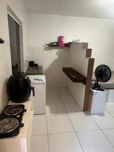 Kuchyň nebo kuchyňský kout v ubytování Cantinho verde