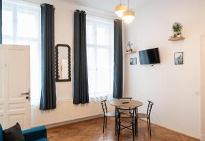 Μια τηλεόραση ή/και κέντρο ψυχαγωγίας στο Republicii Central Loft