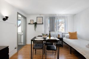 Ένα ή περισσότερα κρεβάτια σε δωμάτιο στο Mb Homes Nürtingen Fewo2