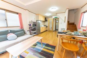 Kuchyň nebo kuchyňský kout v ubytování Guest House Kubo Homes Matsu