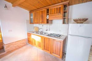 Gallery image of Tavernetta Bilocale in Limpiddu +4 photos