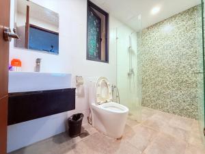 Ένα μπάνιο στο Kuching Vivacity Jazz Suite 3 YM Homestay 3 bedroom 2 bathroom +62 φωτογραφίες