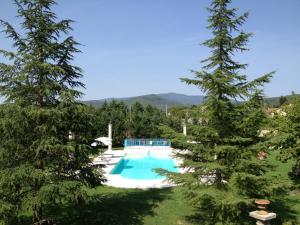 Πισίνα στο ή κοντά στο Villa Quattro Mori