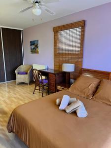 Giường trong phòng chung tại Villa Le Mauret
