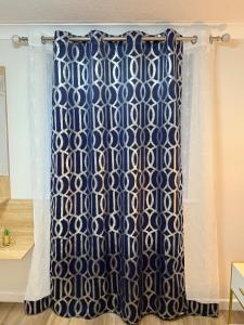 Koupelna v ubytování Flat in Surrey