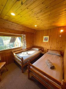 Ένα ή περισσότερα κρεβάτια σε δωμάτιο στο 3 Bedroom Lodge Lanteglos 7