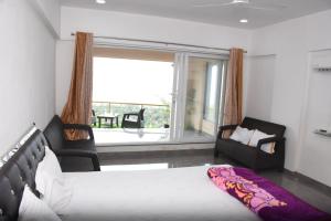 Afbeelding uit fotogalerij van Nikhat villa 61 in Harnai