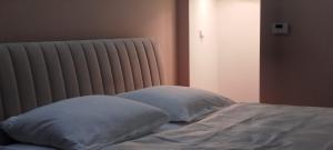 Letto o letti in una camera di Statek Kloubek