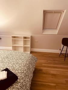 Letto o letti in una camera di Teach Máire, Downings