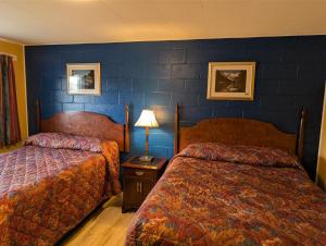 Gallery image of Gold Pan Motel in Quesnel