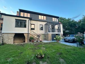 Vonkajšia záhrada v ubytovaní Pelso Luxury Apartments