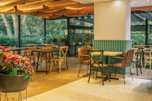 Restoran või mõni muu söögikoht majutusasutuses Cafe Hotel Medellín