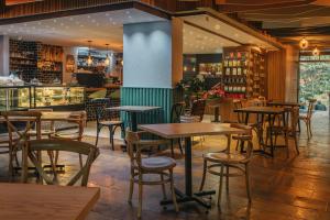 Restoran või mõni muu söögikoht majutusasutuses Cafe Hotel Medellín