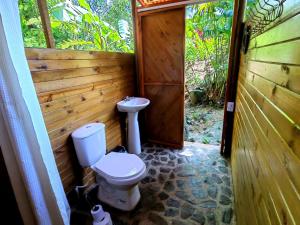 Kopalnica v nastanitvi Treehouse Tayrona