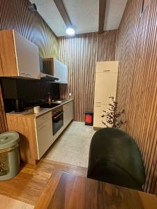 Η κουζίνα ή μικρή κουζίνα στο Era Home 3+1