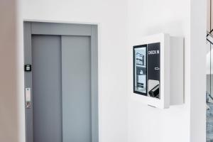 Foto dalla galleria di Easy Room - Self Check In - Out a Höchst