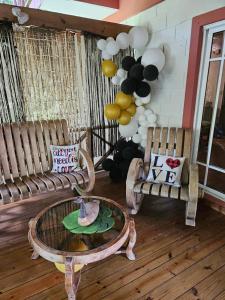 Posezení v ubytování Hacienda Claro de Luna 3 Bedrooms