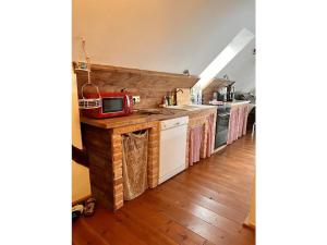 Nhà bếp/bếp nhỏ tại Holiday home Schwarzer Kater
