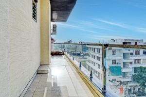 Tòa nhà nơi khách sạn tọa lạc +48 ảnh