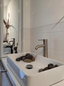 Fotografie z fotogalerie ubytování A private space in the western village of Jeju, where you can see the ocean of Aewol and Hallasan, pet-friendly v destinaci Čedžu